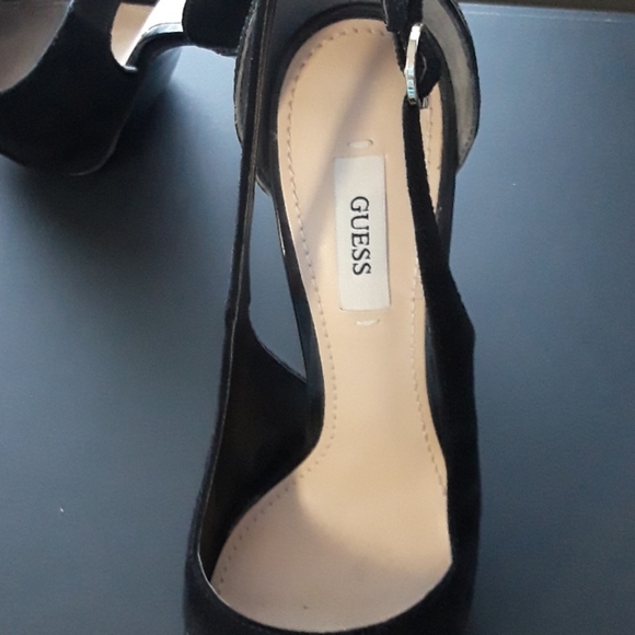 Guess  platform heels - Picture 2 of 6